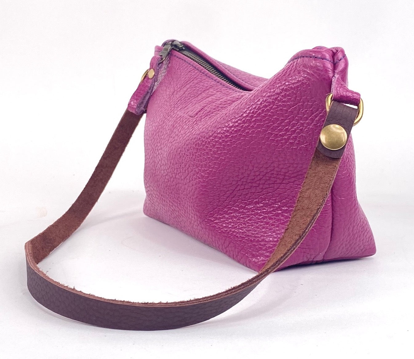 Tagalong Shoulder Purse in Fuchsia