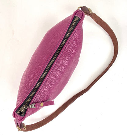 Tagalong Shoulder Purse in Fuchsia