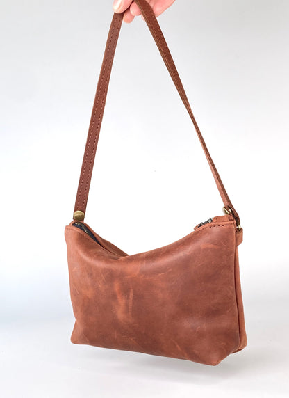 Tagalong Shoulder Purse in Medium Brown